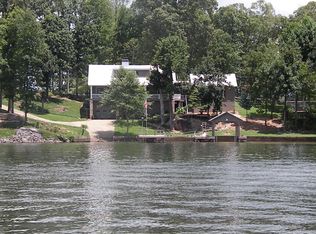 295 Lake Hill Dr, Alexander City, AL 35010