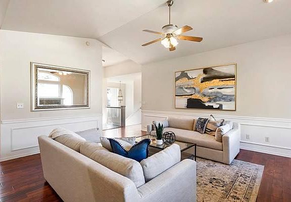 5th image of 5127 E Glenngrae Ln