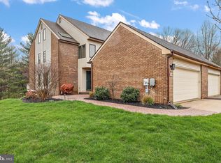 8 Laurel Ct, Wilmington, DE 19808