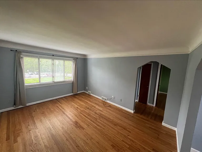 1439 S Telegraph Rd #10 — Photo 3