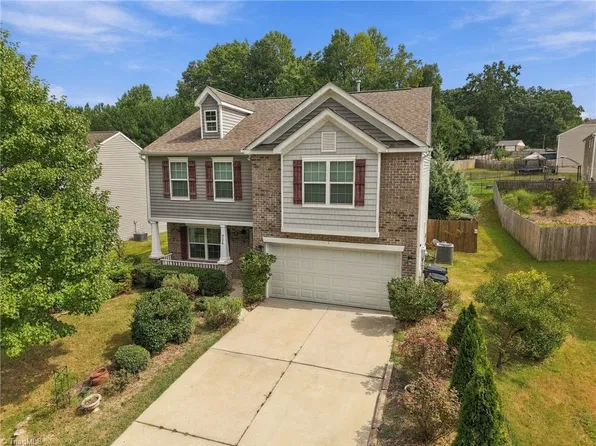 4176 Northrop Dr, Haw River, NC 27258