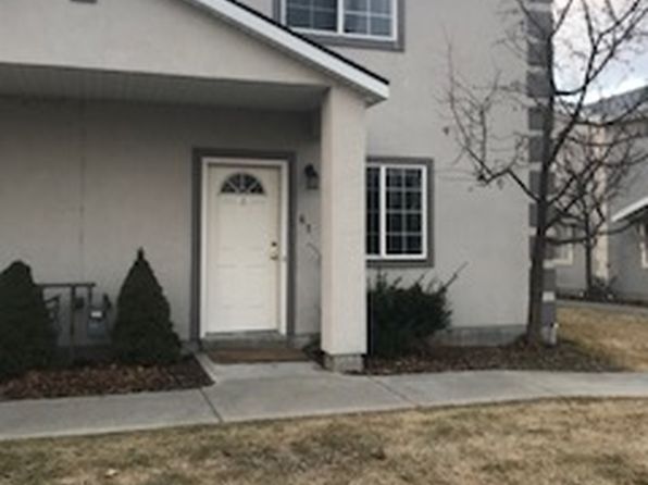 61 Hampton Pl #1