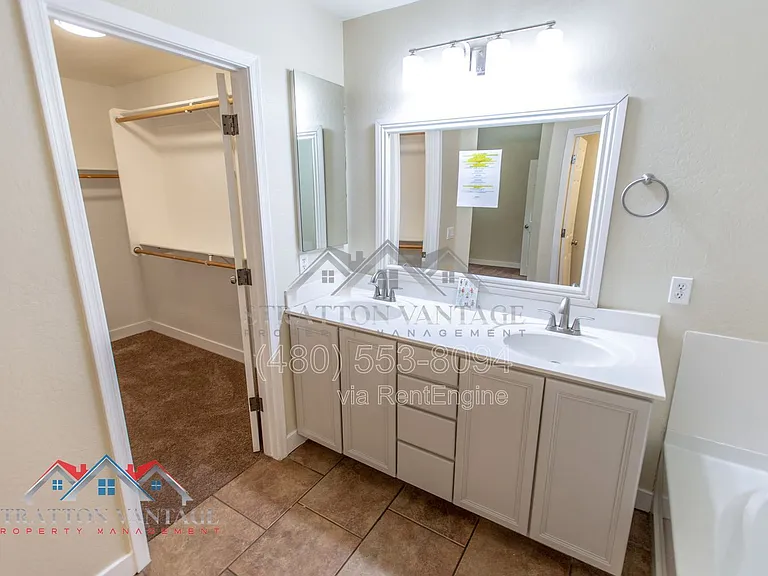 1868 W Desert Seasons Dr — Photo 36