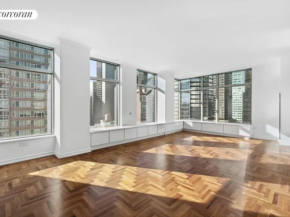 250 E 54th St APT 37C, New York, NY 10022