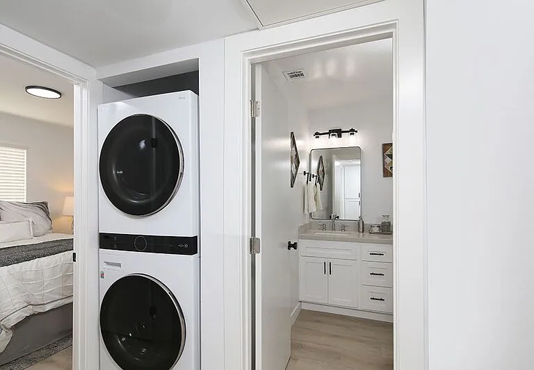 655 Ivy St #2 — Photo 7