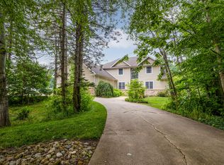 7188 Holden Rd, Stevensville, MI 49127