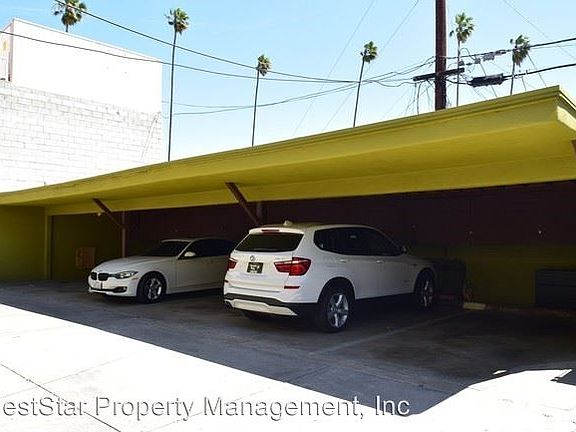 4th image of 1646 N Harvard Blvd APT 01