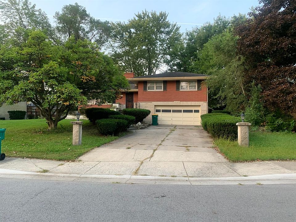 1st image of 2101 W 57th Pl