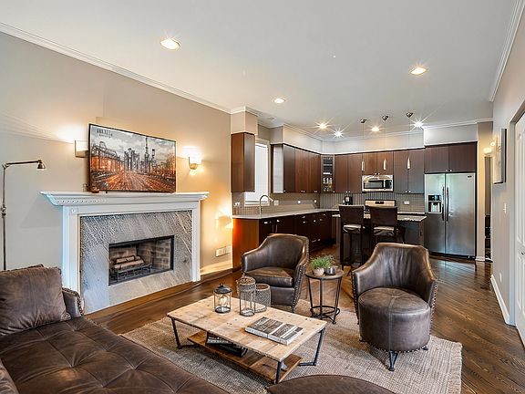4th image of 4806 S Saint Lawrence Ave #1S