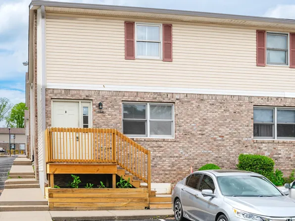 422 W Northlane Dr, Bloomington, IN 47404