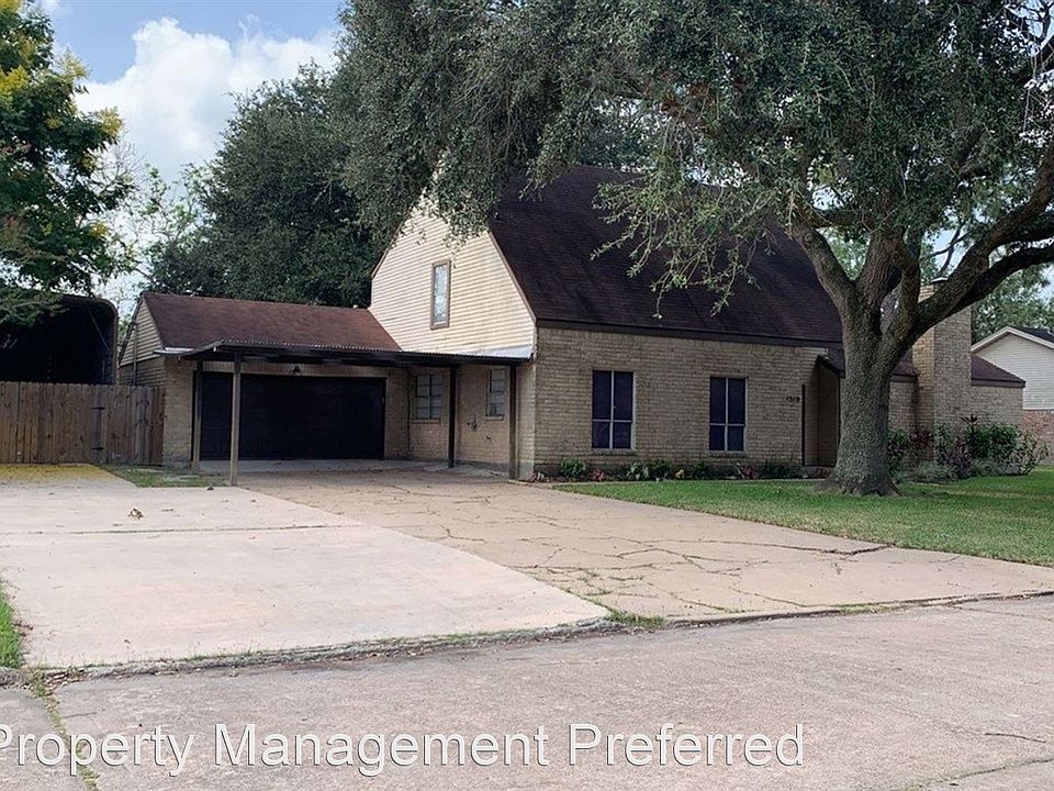 1st image of 1510 Queens Ln