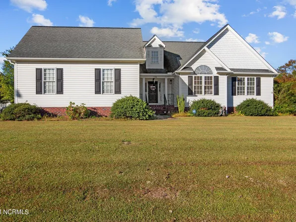 1124 Porters Ridge Drive, Greenville, NC 27858