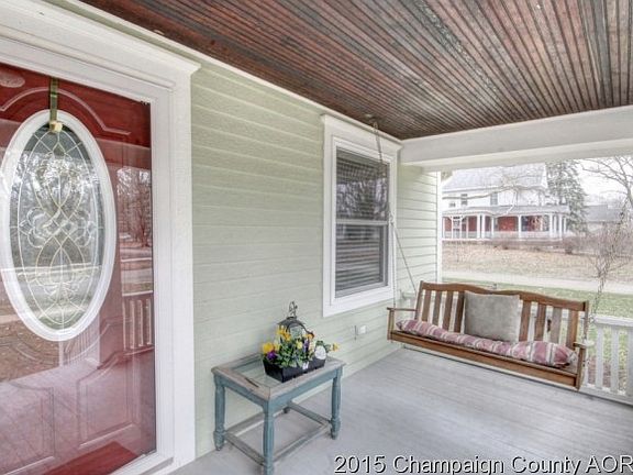 3rd image of 552 N Elm Blvd