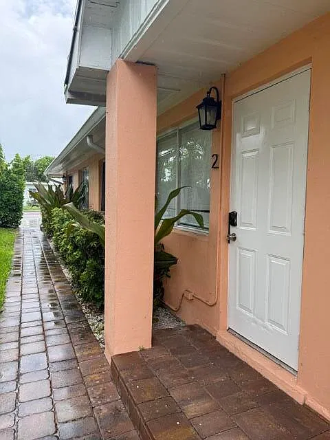 1 bed, 1.0 bath, 675 sqft, $1,800 — Photo 1