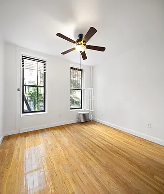 Rented by UbiQ NY | media 4