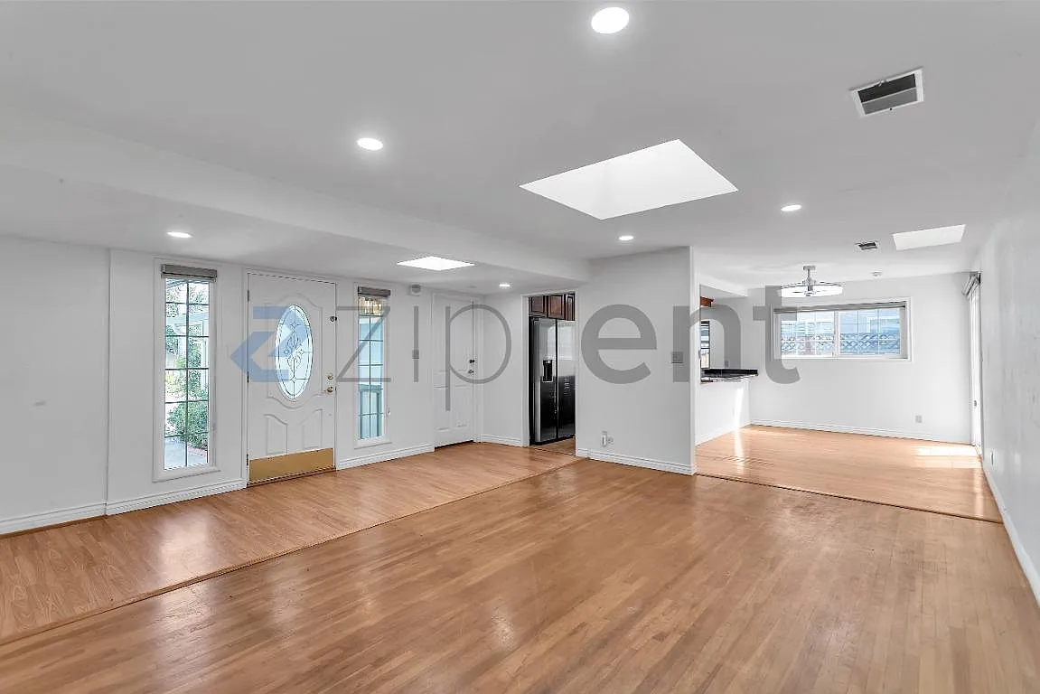 3 bed, 1626 sqft, $4,500 — Photo 3