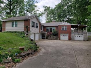 823 Schwarz Rd, Edwardsville, IL 62025