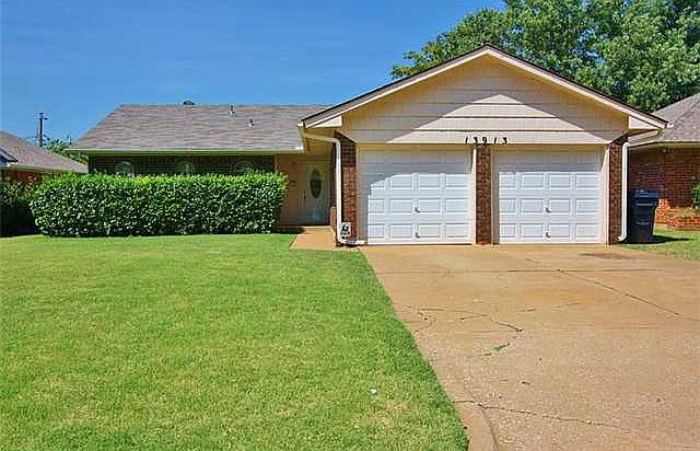 1st image of 13913 Jeffery Dr