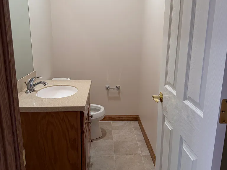 2906 Lena Ct — Photo 3
