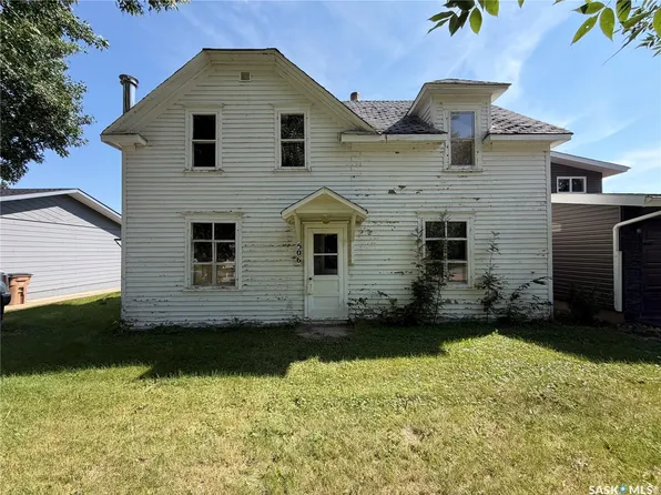 506 4th Avenue N, Cudworth, SK S0K 1B0