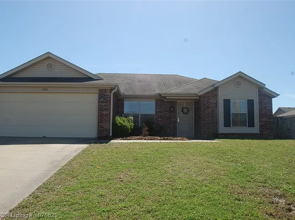 400 Apple Valley Dr, Fort Smith, AR 72908