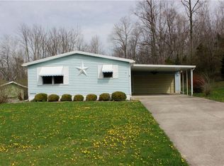 32 Shady Ln, Springfield, OH 45504