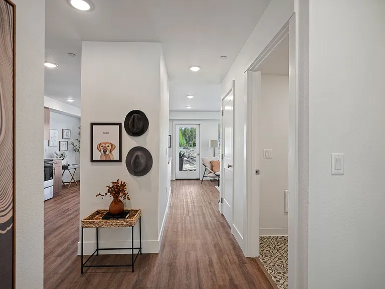 Welcome To Preble Apartments: Limited Time Offer Up To 2 Months Free Rent! — Photo 41