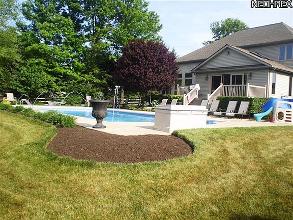 5th image of 9343 Clopton Ct