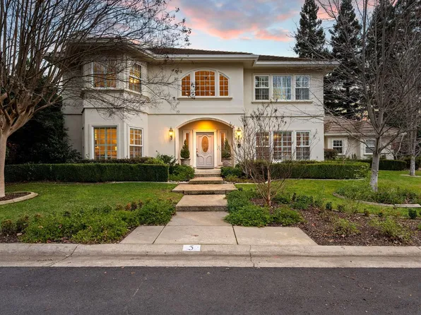 5 Latham Ln, Sacramento, CA 95864