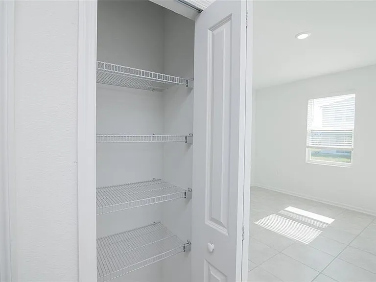 2642 Runners Cir — Photo 26