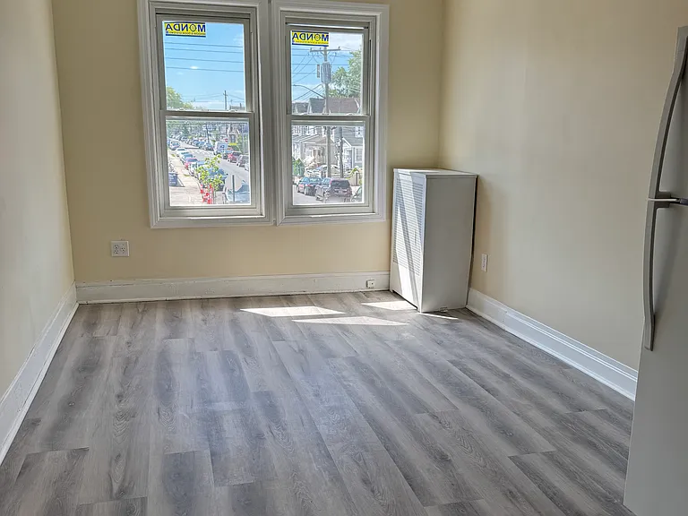 11314 Sutphin Blvd #2F — Photo 3