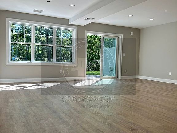 3rd image of 2188 Phillips Rd #2192