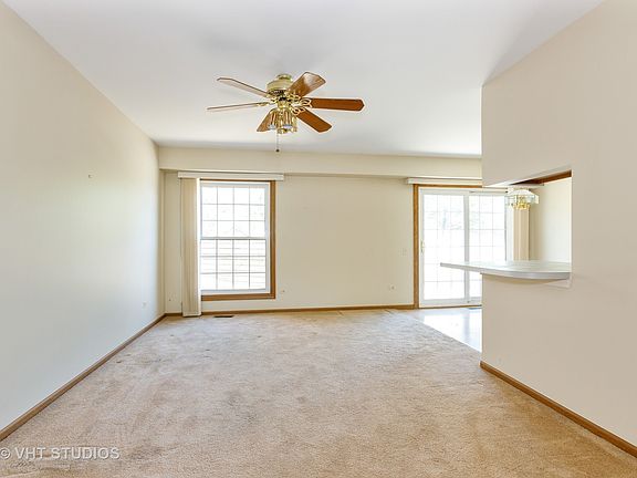 5th image of 9122 Carlisle Ln