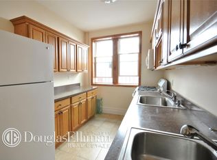 673 Crown St #2, Brooklyn, NY 11213