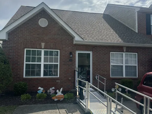 1040 Charlie Daniels Pkwy APT 105, Mount Juliet, TN 37122
