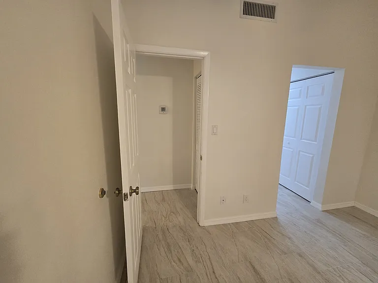 Guest Bedroom Closet