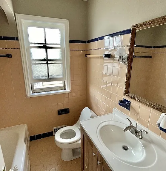 3638 Lindholm Rd #UP — Photo 8