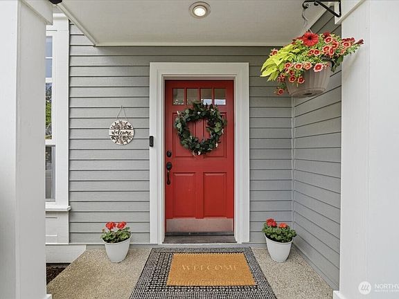 2nd image of 16505 132nd Avenue E