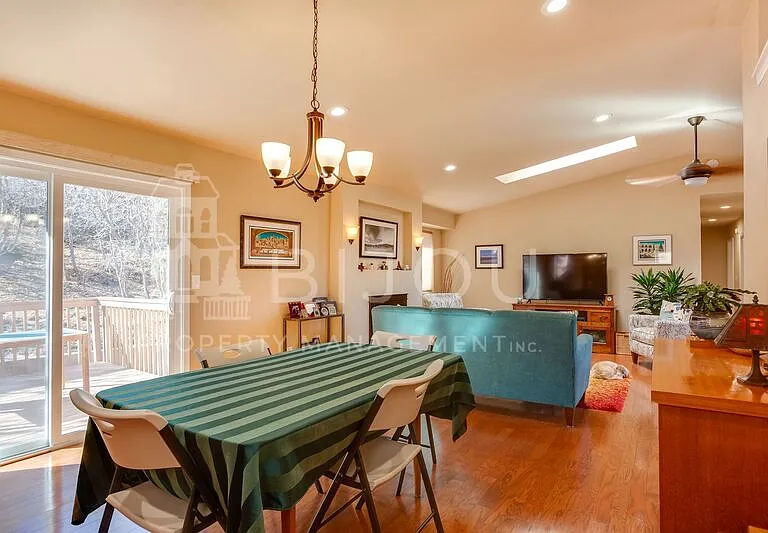 355 Waco Ct — Photo 31