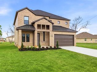 1400 Oregon St, La Porte, TX 77571