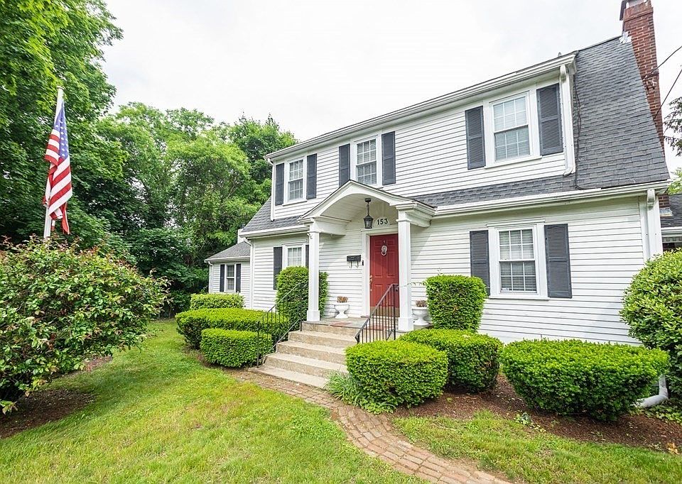 153 Washington St, Franklin, MA 02038 | Zillow