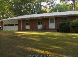 4032 Ensors Shop Rd, Midland, VA 22728