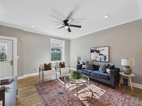 2nd image of 3555 S Spring Ave