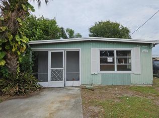 1612 36th Ave W, Bradenton, FL 34205