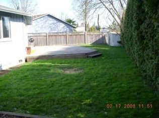 516 SE Debbie Ct, McMinnville, OR 97128