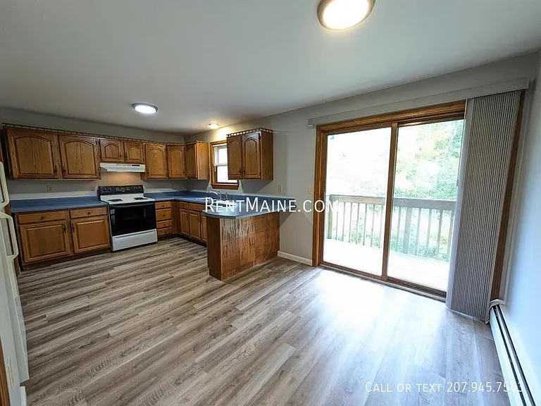 33 Burleigh Rd #7 — Photo 2