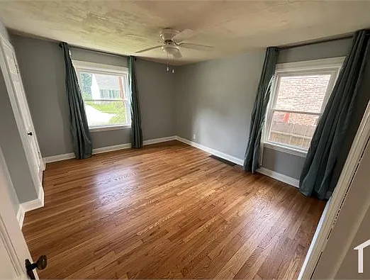 34 Patricia Ave — Photo 21