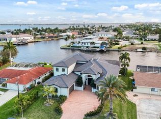 1950 SE 36th St, Cape Coral, FL 33904