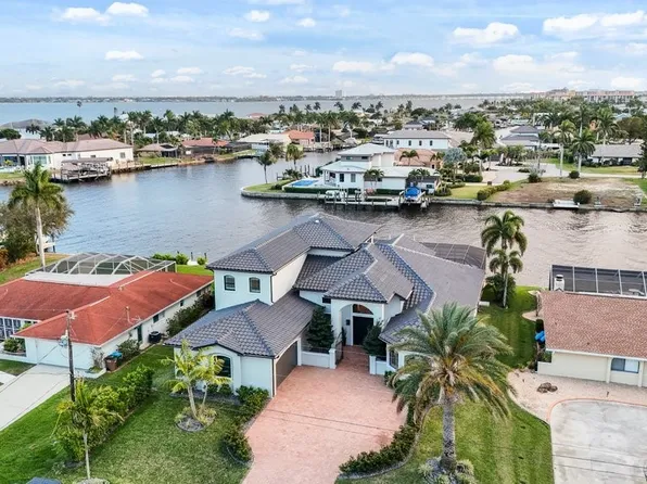 1950 SE 36th St, Cape Coral, FL 33904