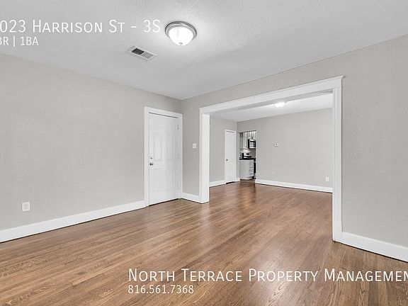 3rd image of 4023 Harrison St #3S
